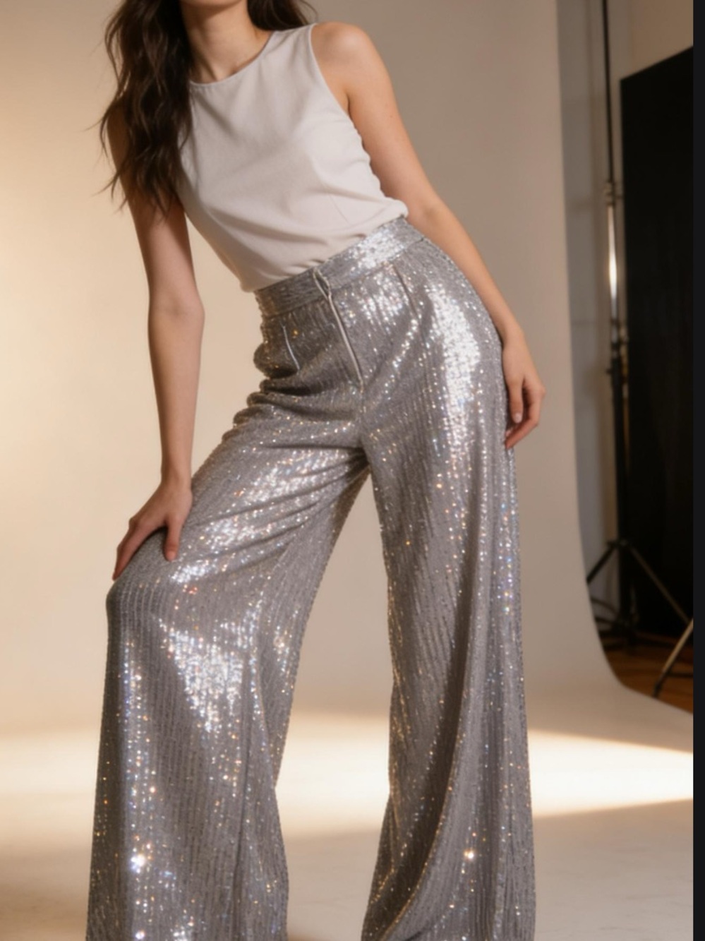 👗D & M Women's Shimmery silver sequin Gray Wide-Leg Pants